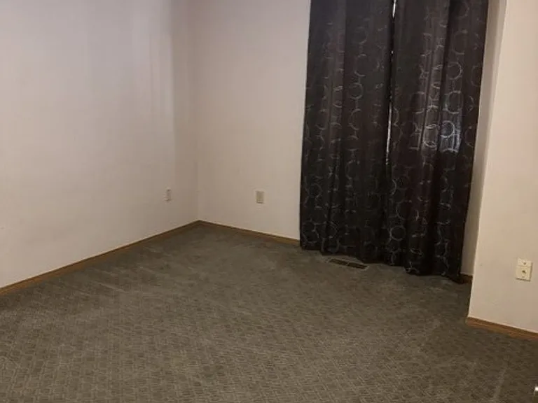 2219 Aztec Dr — Photo 6