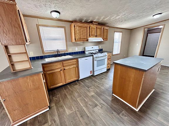 4th image of 4308 Red Birch Dr