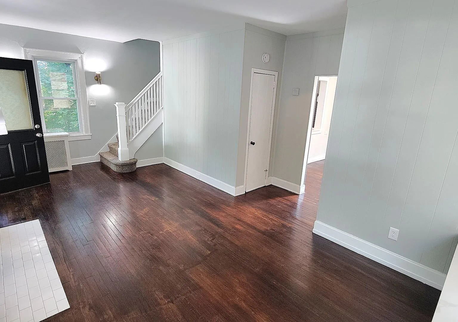 *Beautifully Updated & Spacious 3BD/2BA Single Family Home Available in East Liberty* — Photo 3