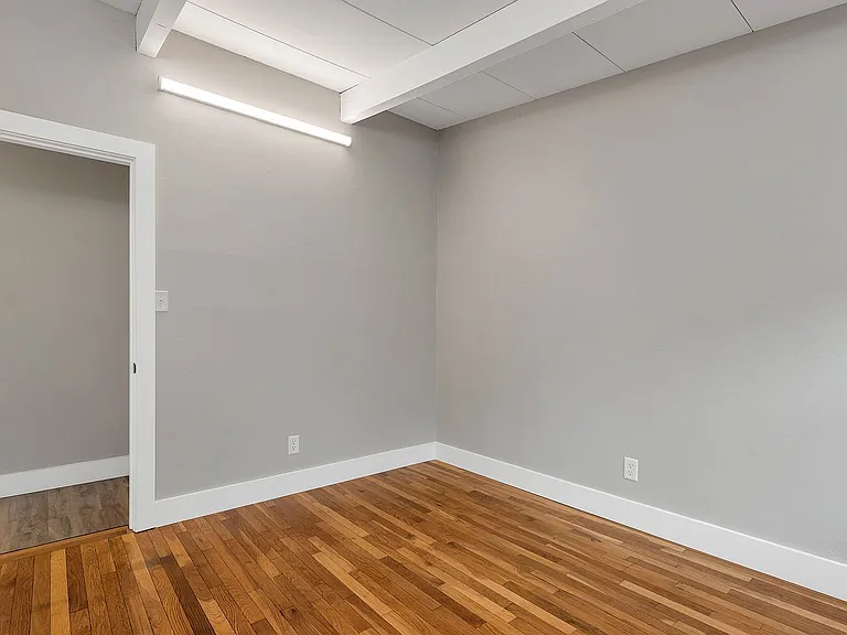 175 Pleasant St #3A — Photo 16