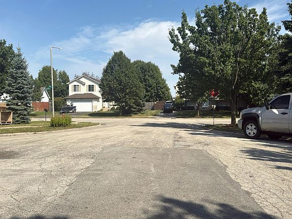 5th image of 1323 Bassett Ct
