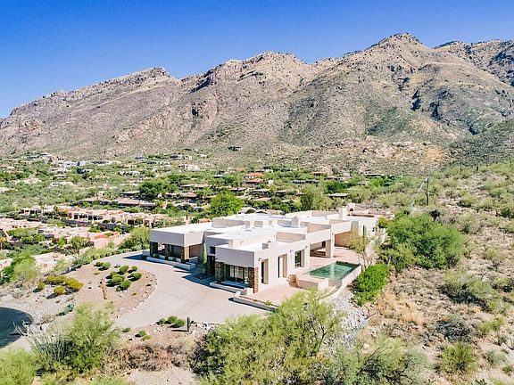 3rd image of 5690 E Paseo Del Fuente