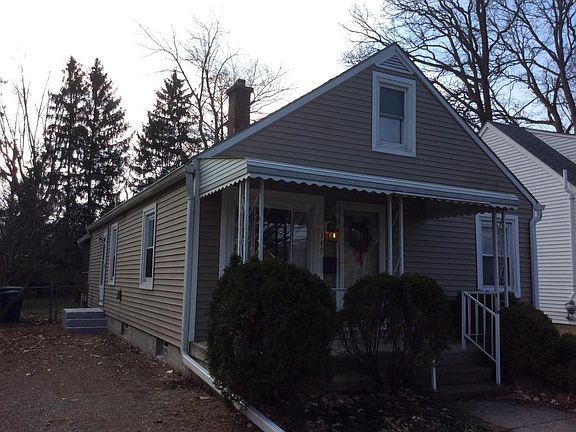 5th image of 349 E Lincoln Ave