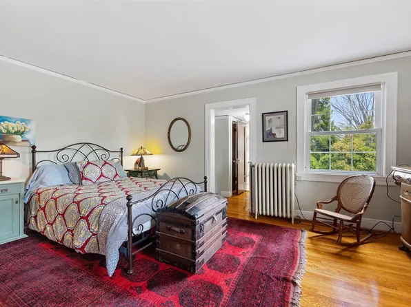 127 Beverly Road image 15 of 57