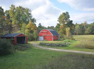 15110 Kane Rd, Plainwell, MI 49080