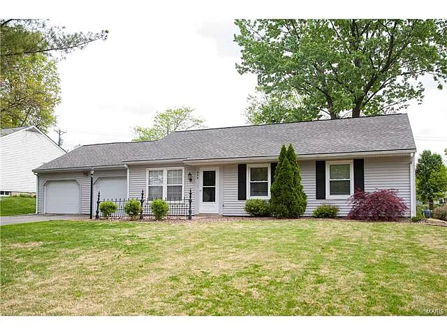 338 Providence Rd photo 1