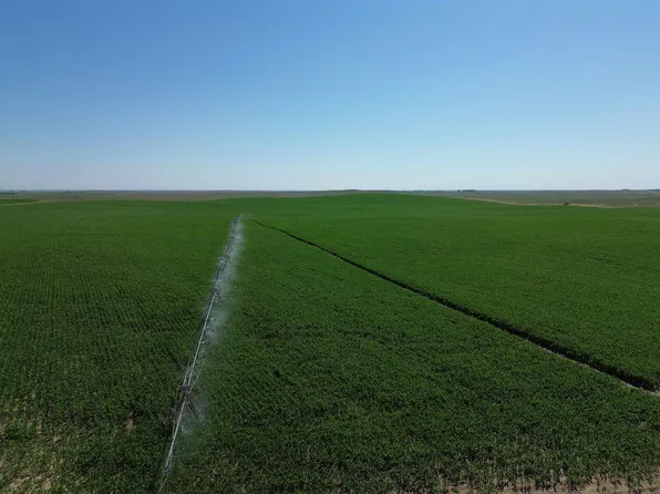 74231 Avenue 348, Wauneta, NE 69045