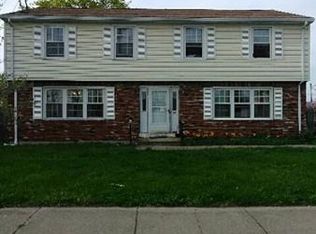 44 Russell St, Fall River, MA 02721