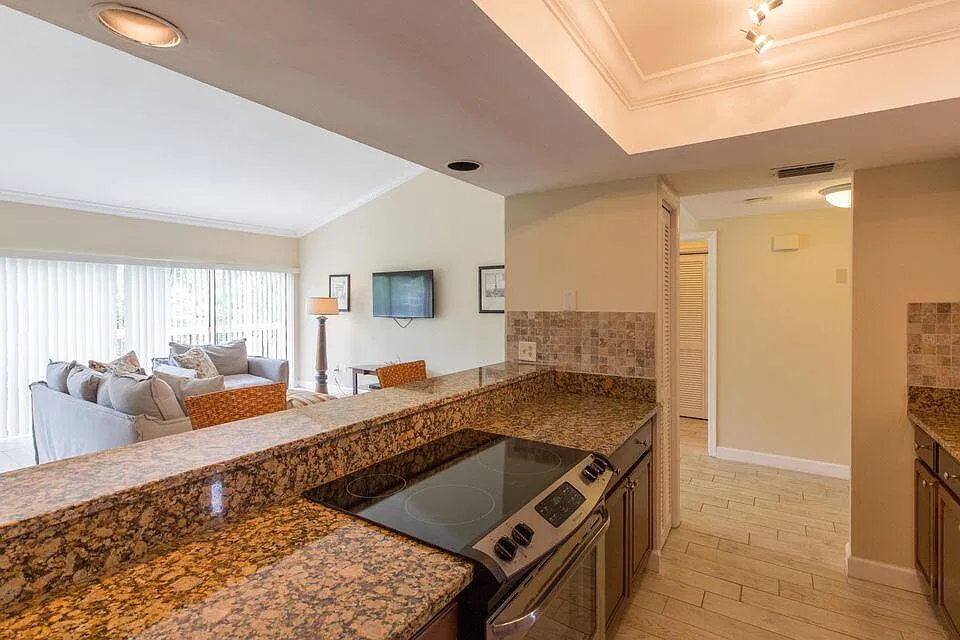 1 bed, 1.0 bath, 1400 sqft, $4,700 — Photo 4