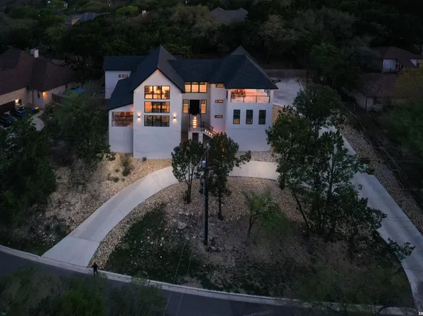 8024 Alton, Selma, TX 78154