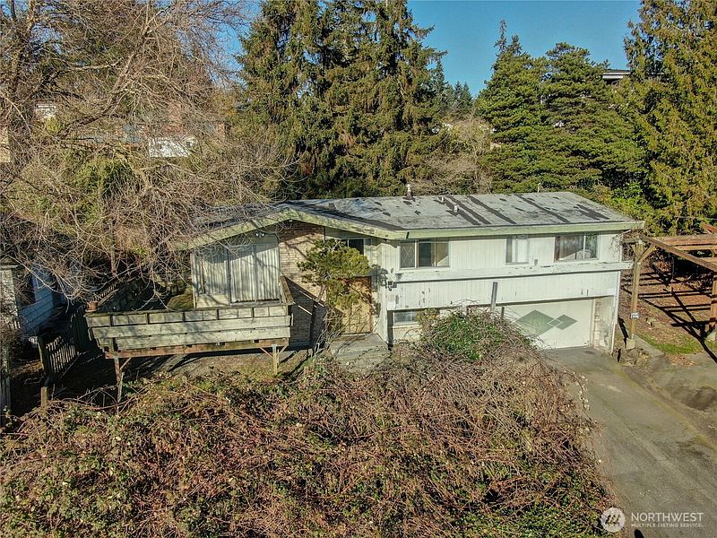 2nd image of 6330 NE 181st Street