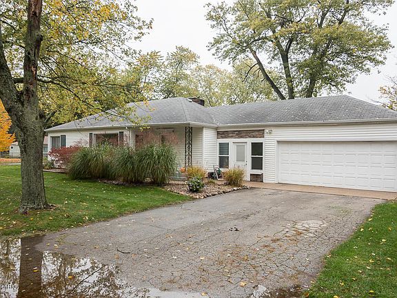 2nd image of 1608 Sunnyside Dr