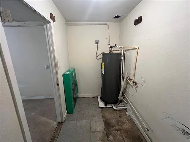 65087 Mitchell St — Photo 15