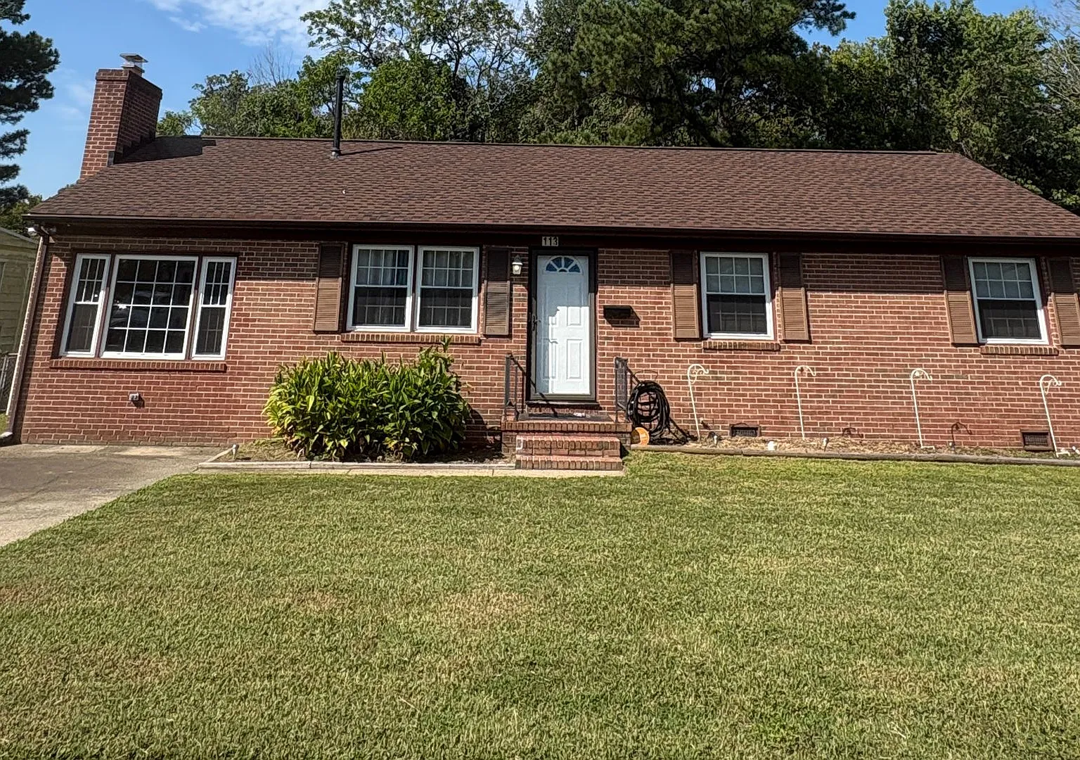 113 Bowen Drive — Photo 1