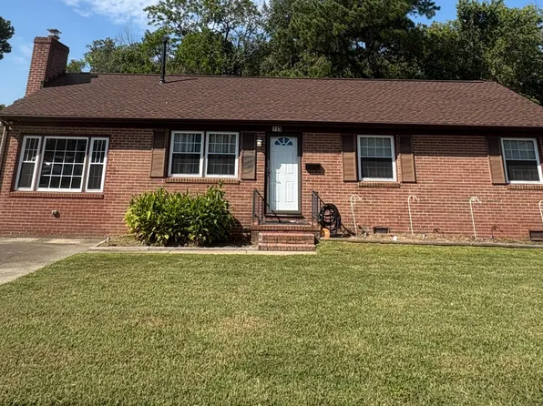 113 Bowen Dr, Hampton, VA 23666