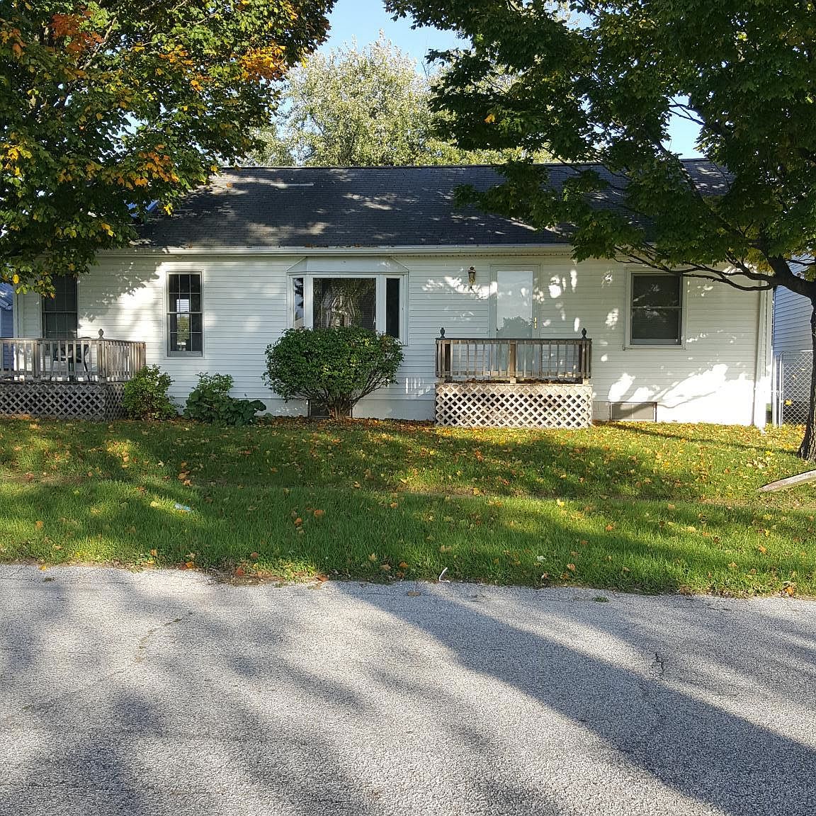 557 Grayton Rd, Kingsford Heights, IN 46346 Zillow