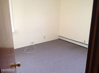 13517 234th St, Rosedale, NY 11422