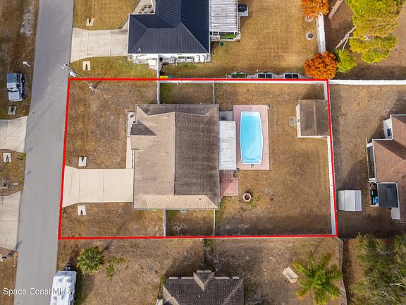 5th image of 5150 Melody St