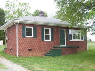 206 Avondale St, High Point, NC 27260