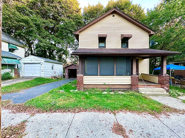 720 Neshannock Blvd — Photo 3