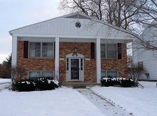 1622 Lenore Ave, Lansing, MI 48910