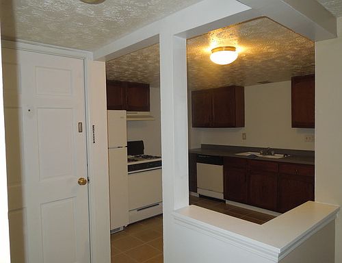 2nd image of 545 Goucher St APT 74