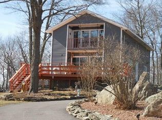 881 Gipsy Trail Rd, Carmel, NY 10512