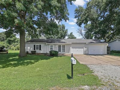 33844 Woodgate Ct, Brighton, IL, 62012