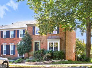 3974 Wilcoxson Dr, Fairfax, VA 22031