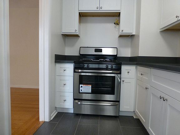 5th image of 70 Terra Vista Ave #7