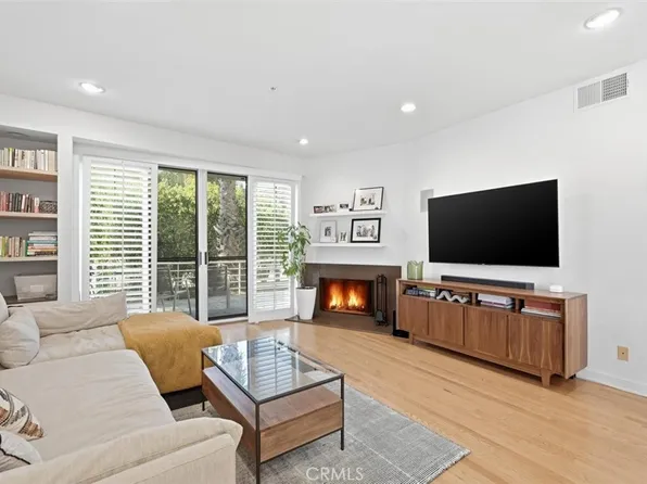 943 14th St Unit 101, Santa Monica, CA 90403