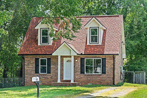 573 Kathryn Ct Photo 1