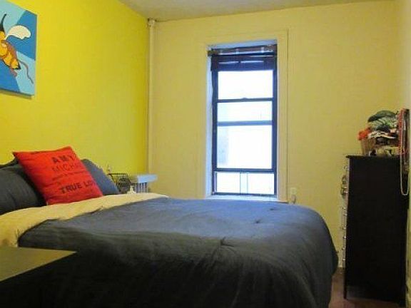 4th image of 540 Manhattan Ave APT 2B