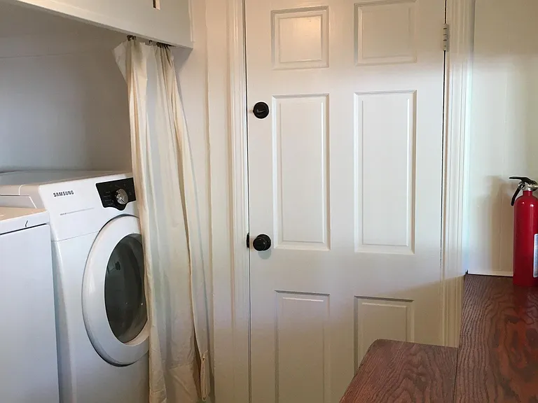 207 Logan Ave — Photo 12