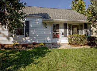 964 E Blenheim Rd, Columbus, OH 43224