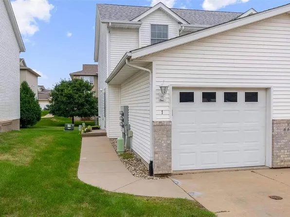 660 Magnolia Ln Unit 1, Marion, IA 52302