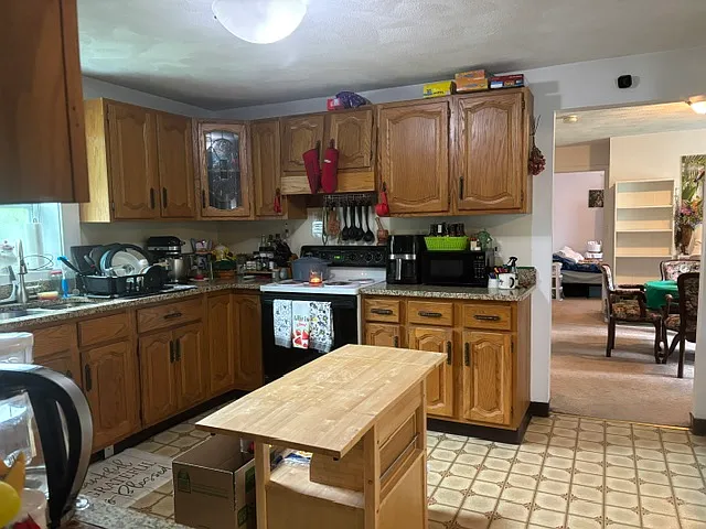 116 Pearl St #1 — Photo 9