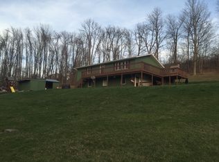 7180 Pinecrest Dr, Zanesville, OH 43701