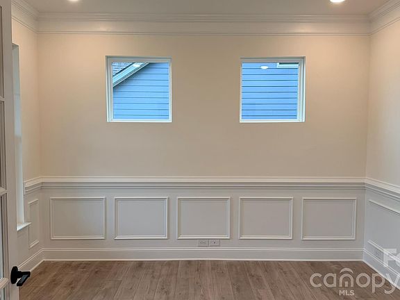 3rd image of 742 Clovis St