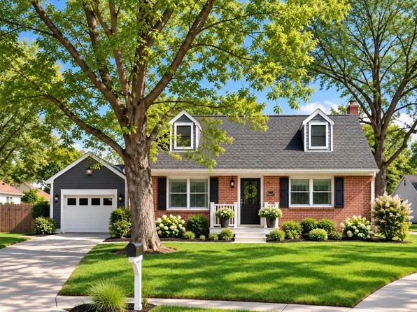 2140 Kessler Cir, Lincoln, NE 68502