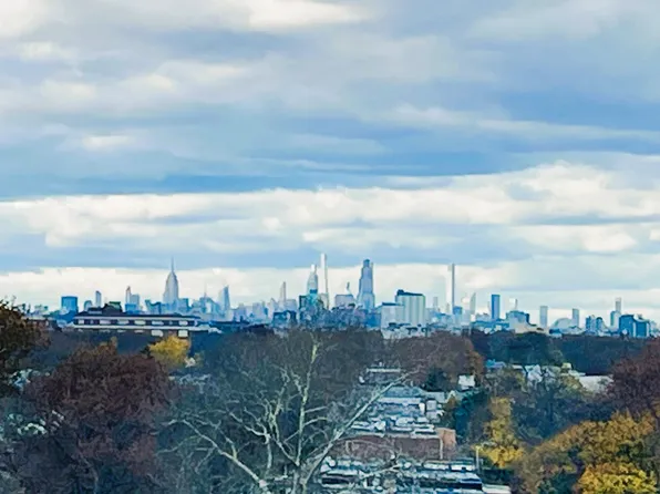 2711 Avenue X image 21 of 25