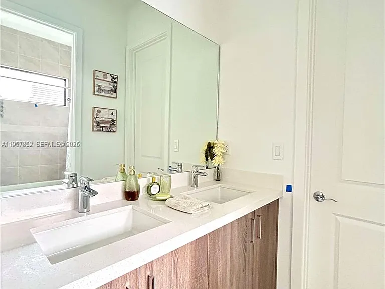 5077 Gambero Way — Photo 26