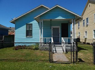 2822 Avenue R, Galveston, TX 77550