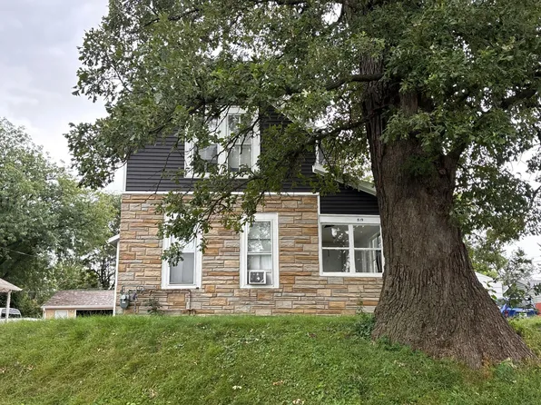 519 N 2nd St, Marshalltown, IA 50158