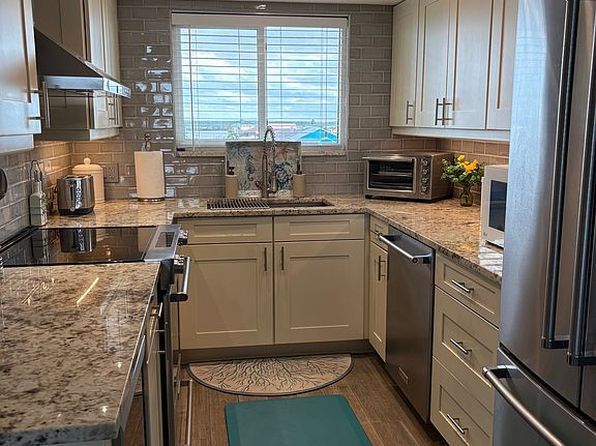 5915 Sea Ranch Dr UNIT 415