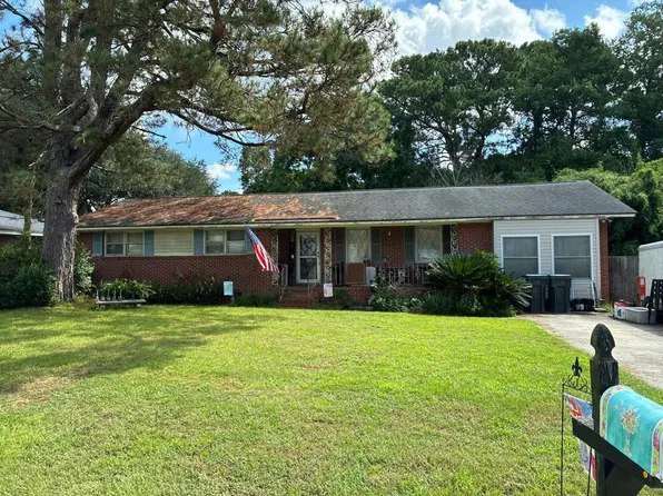 1371 Nye St, Charleston, SC 29407
