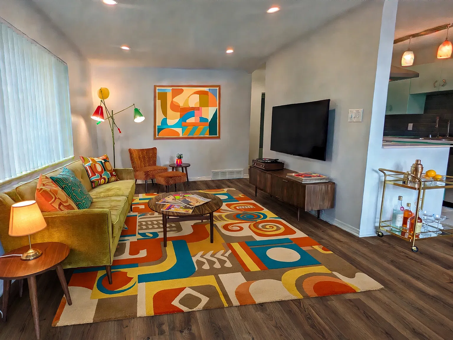 39 N Emerson St — Photo 2