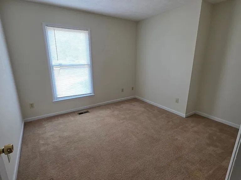 6605 Omni Ct — Photo 21