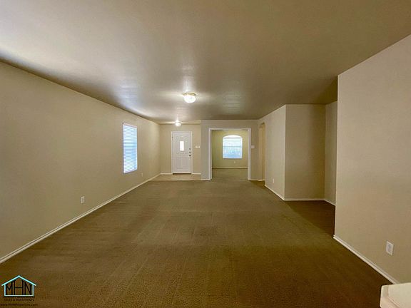 4th image of 3430 Ironwood Fls