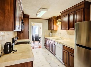 618 Applecross Dr, Cary, NC 27511